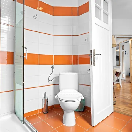 Golden - In The Heart Of Old Town * Bucarest