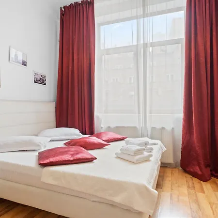 Golden - In The Heart Of Old Town Appartement