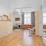 Golden - In The Heart Of Old Town Apartmán