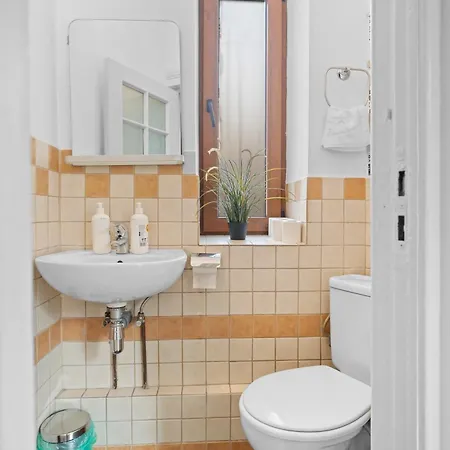 Apartment Golden - In The Heart Of Old Town *