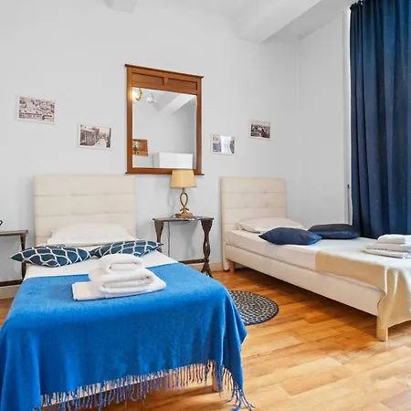 Apartment Golden - In The Heart Of Old Town Bucharest